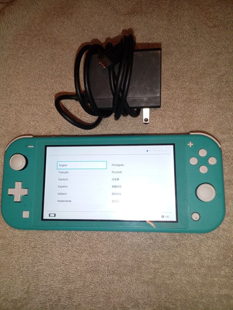 -Nintendo Switch Lite W/Clear Protective Case