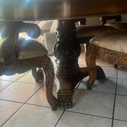 Diner Table  So Very Beautiful???