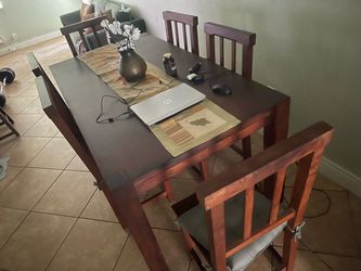 Dining Set