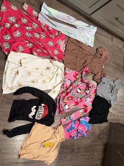 Girls size 8 Mixed Clothing Bundle – 10Pieces