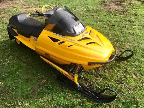 1996 Ski-Doo MXZ 583 Rotax Snowmobile w/ Reverse (Ski Doo Sled Skidoo)