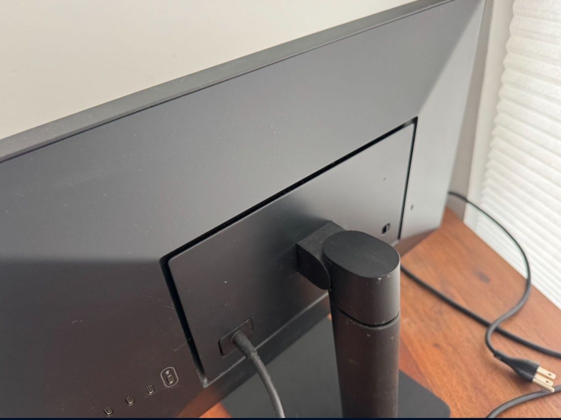 LG Ultrafine 4K Thunderbolt Display