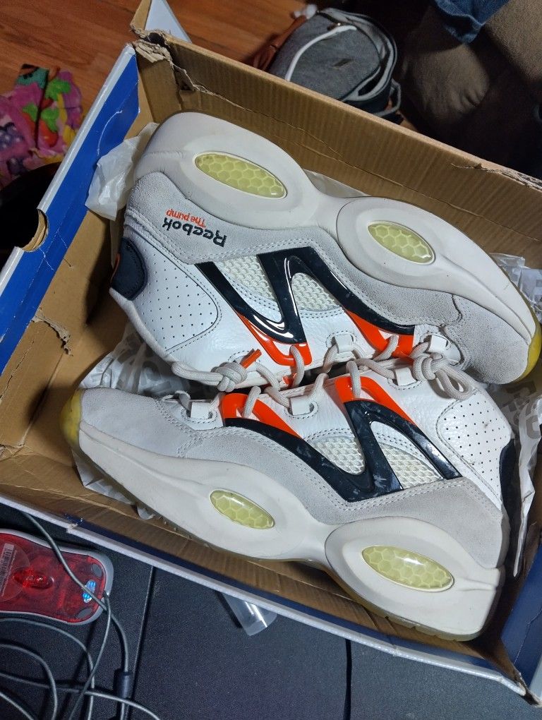 Allen Iverson Reebok Pumps