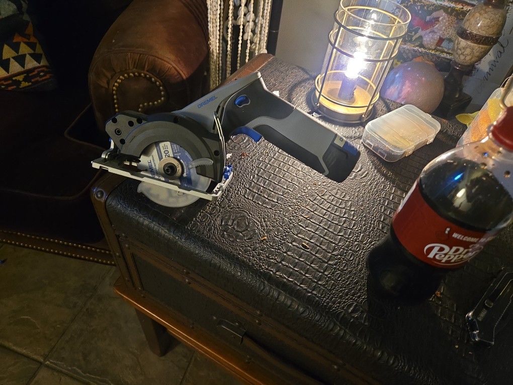 Drexel Tool Saw