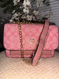 Coach Signature Crossbody Bag Pink