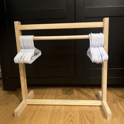 Pet or Doll Clothes Rack w/Hangers