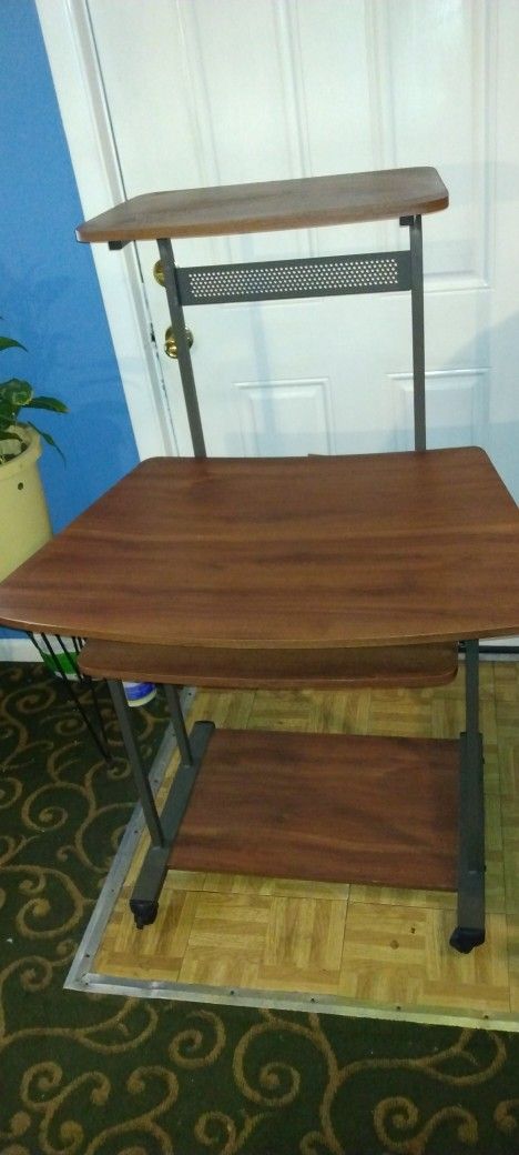 Computer Stand Desk