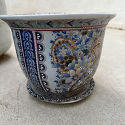 Antique Planter With Plate