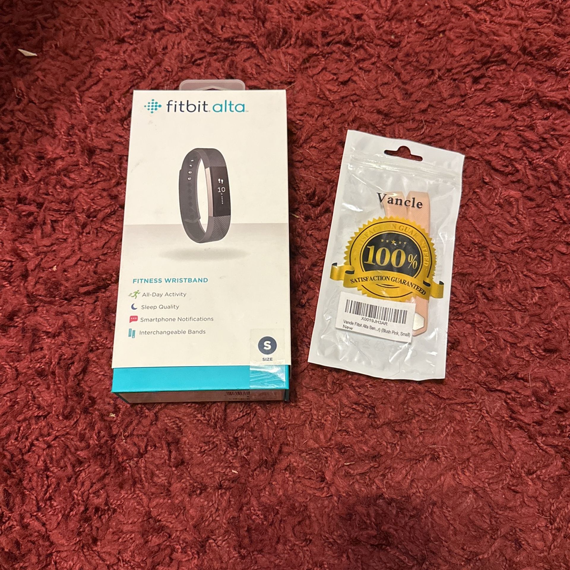NEW Fitbit Alta size Small Black w/ Extra Band