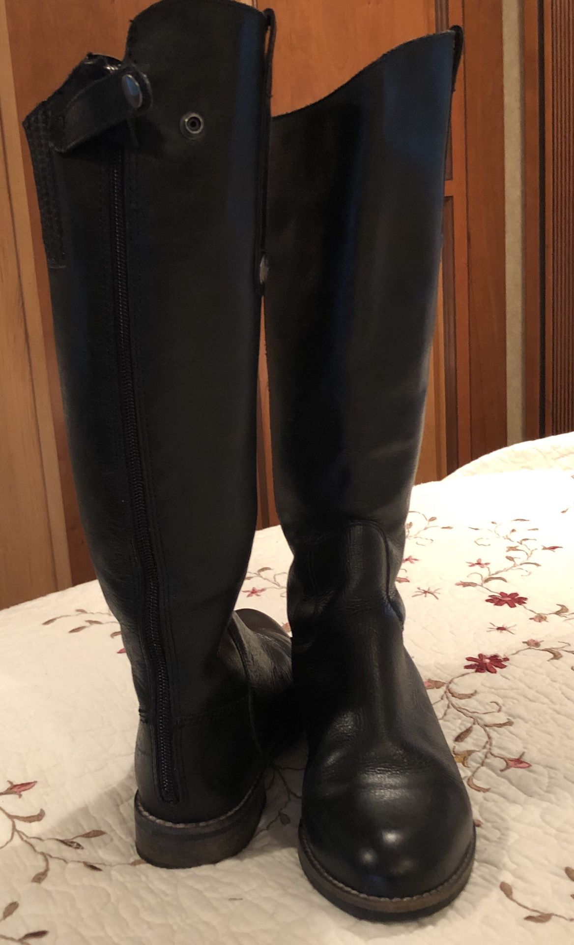 Matisse Yorker upper leather boot size 61/2