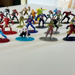 Jada Toys Marvel Nano Metalfigs Mini-Figures Die Cast Metal Lot of 21  Figures