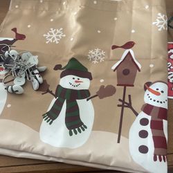 Snowman Shower Curtain & Hooks 