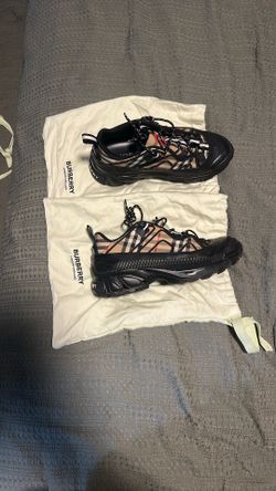 Burberry shoes