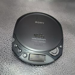 Sony D-F20 Discman Portable CD Walkman AM/FM Radio Player TESTED!