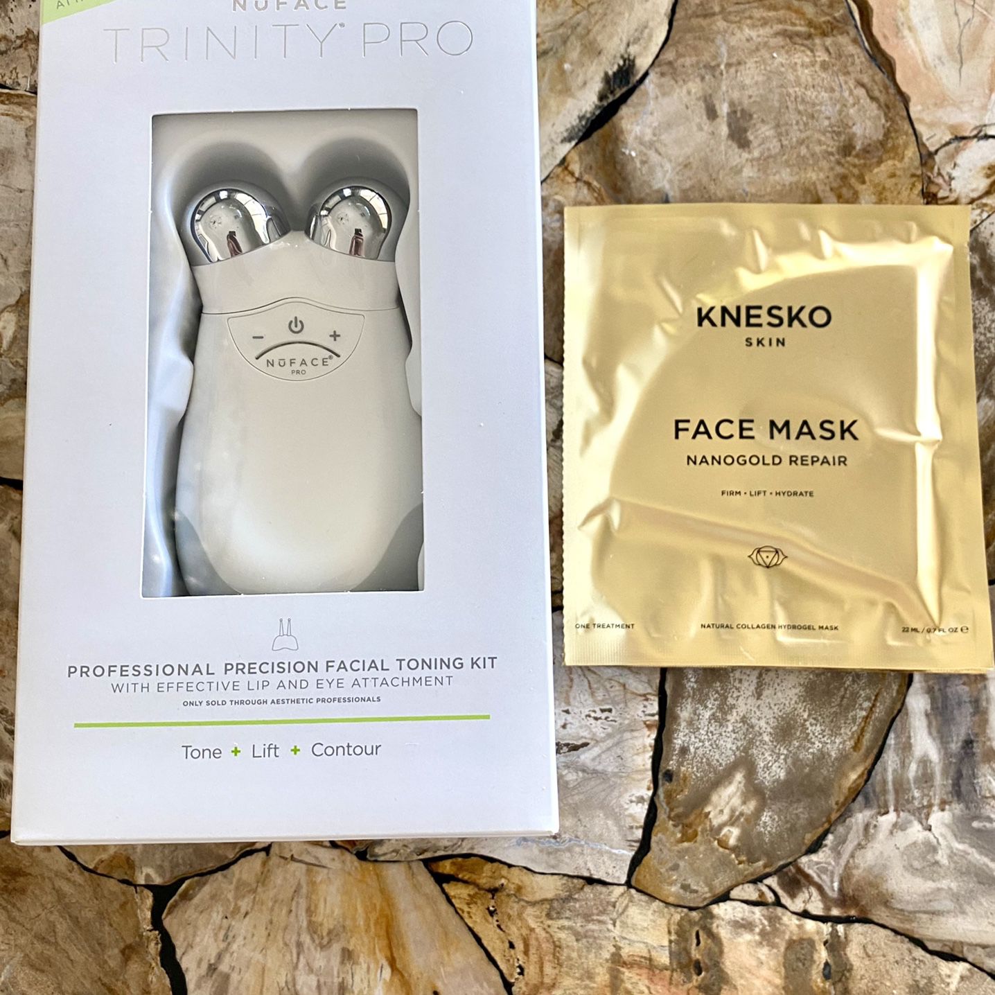 NEW NuFace Trinity Pro Microcurrent Kit w/Lip & Eye Attachment & FREE Knesko Gold Collagen Face Mask