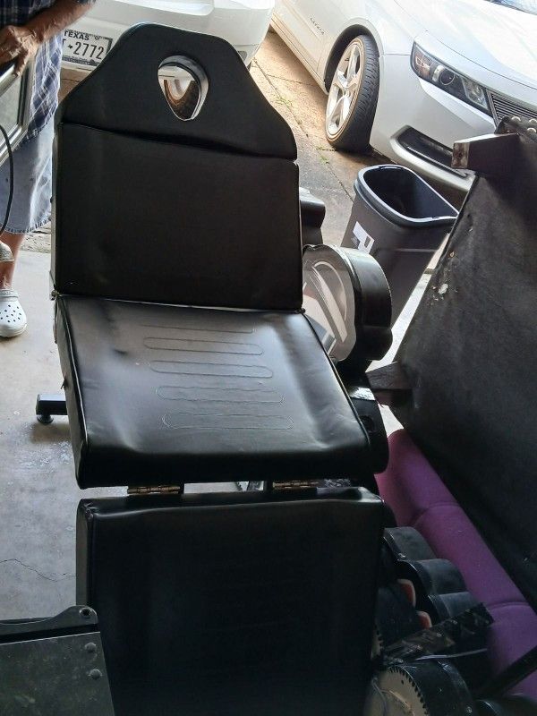 Tattoo Chair
