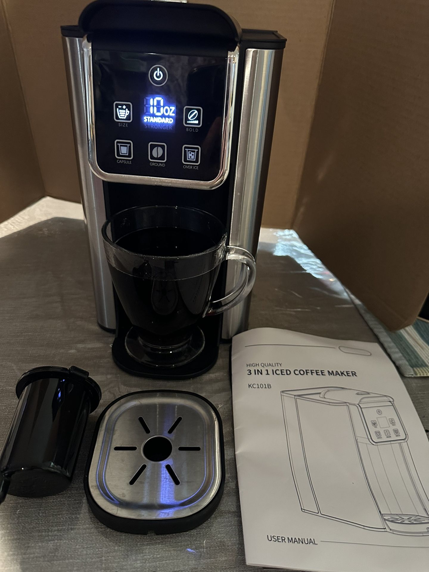 Coffee Maker, Iced and Hot, Nice Compact size