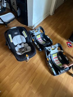 Chicco car seat with two bases