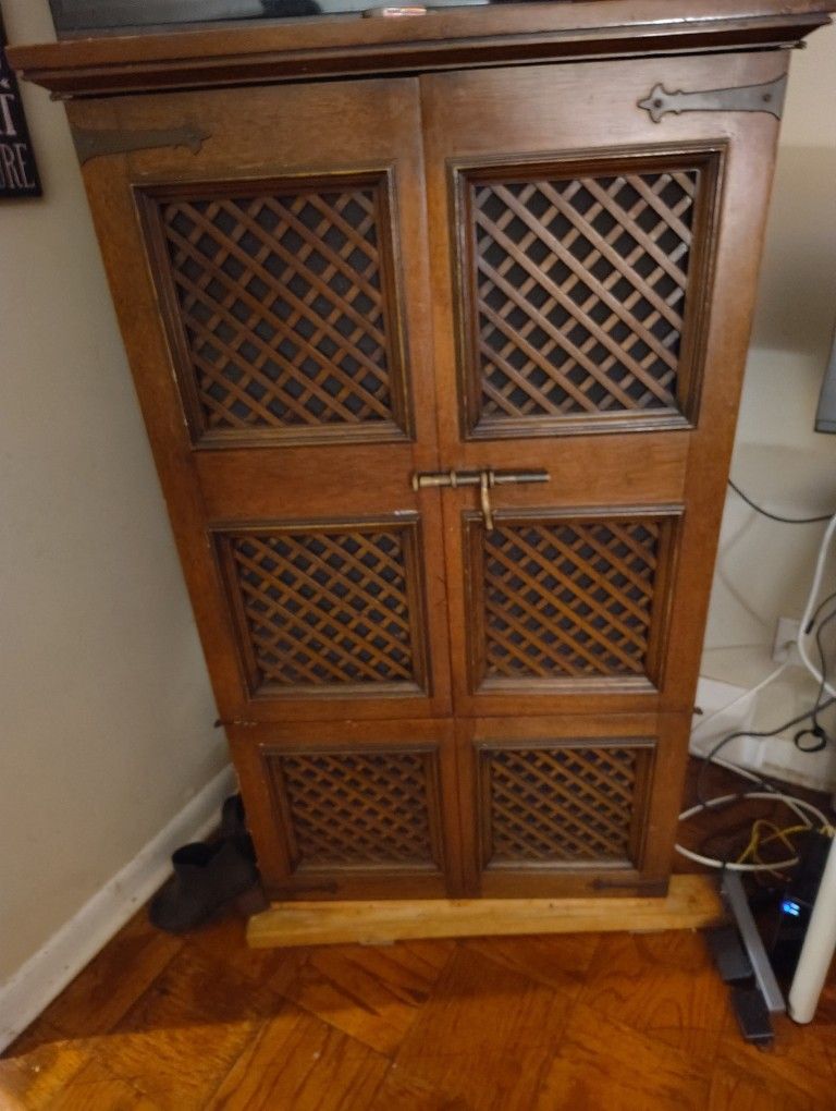 Magnavox