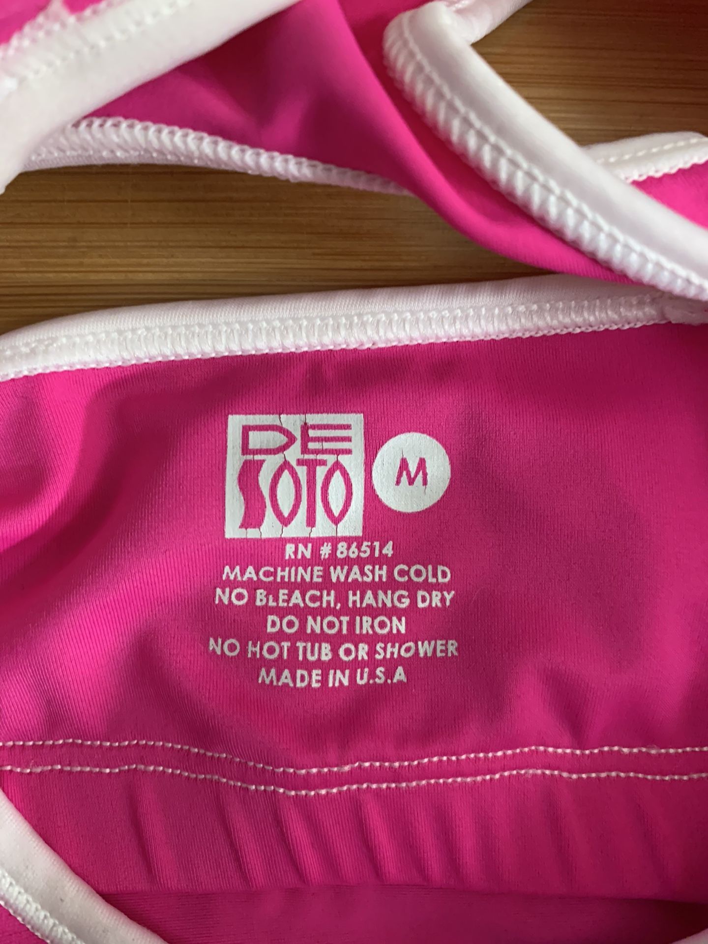 De Soto Sport Women’s Triathlon Top and Bottom Medium Never Worn