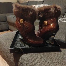  BABY PHAT Fur boot heels by Kimora lee simmmons 25$ GREAT CONDITION!