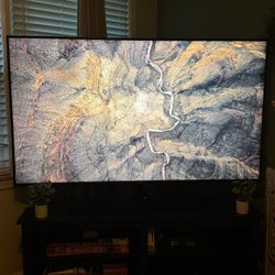  VIZIO - 70" Class M-Series Quantum Series LED 4K UHD SmartCast TV