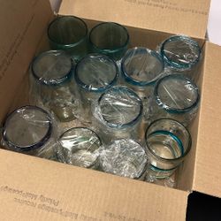 12 Pcs Mexican Glasses Like New 