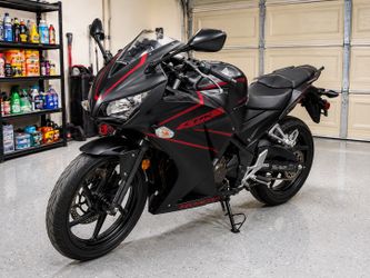 2020 Honda CBR300R