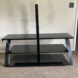Tempered Glass Modern TV Stand. 