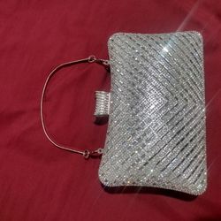 SILVER PARTY PURSE