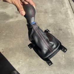 Fifth Gen Camaro Shift Boot With Weight Knob