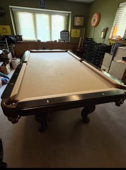 Pool table