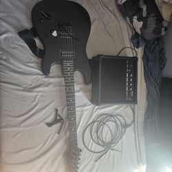 ALL BLACK BEGINNERS ELECTRIC GUITAR WITH AMP