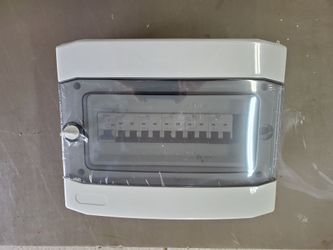 E12W 12 Way IP65 DC circuit breaker Enclosure