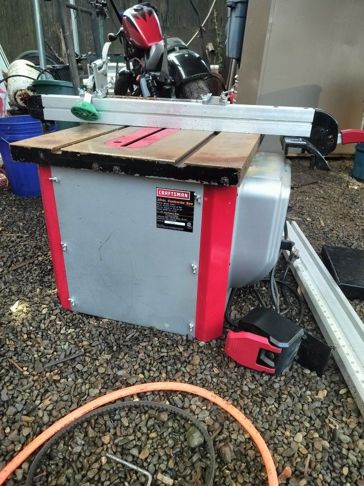 Craftsman 10 Inch Contractor Table Saw