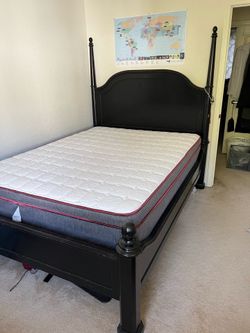 Black full size bed frame (wood)