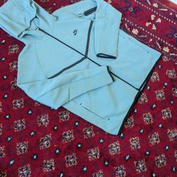 Brand New Nike Tech Size XL (Glacier Blue)