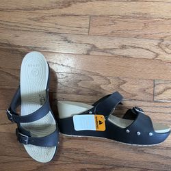 Crocs Wedges brown Size 10