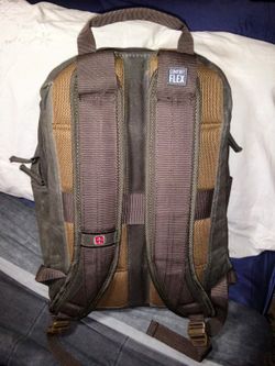 Wenger arundel laptop 2025 backpack olive