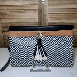 Aldo Clutch