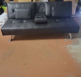 Couch/Futon 4 Sale