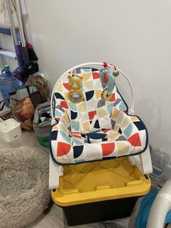 Fisher Price Rocker - Infant To Toddler