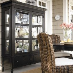 Universal Furniture, Summer Hill - Display Cabinet, Midnight 