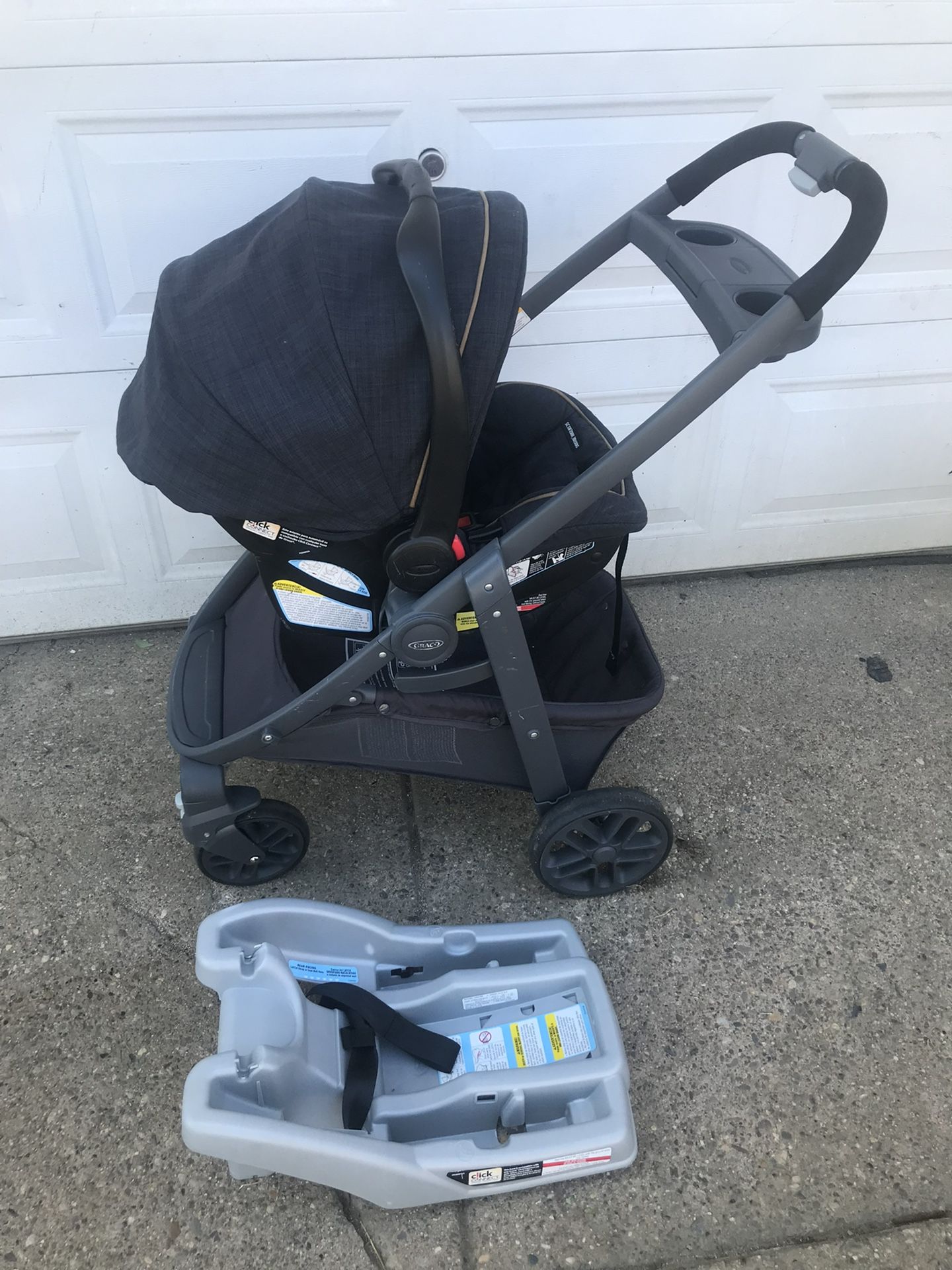 Graco Infant Car Seat With Stroller