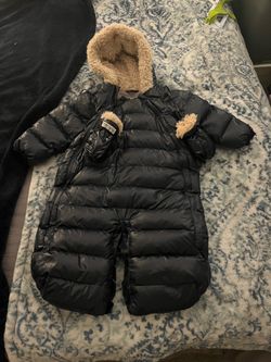 7 A. M. Enfant baby snowsuit