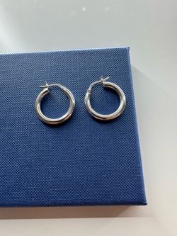 925 Sterling Silver Lightweight Tube Hoops - Everyday Essentials
