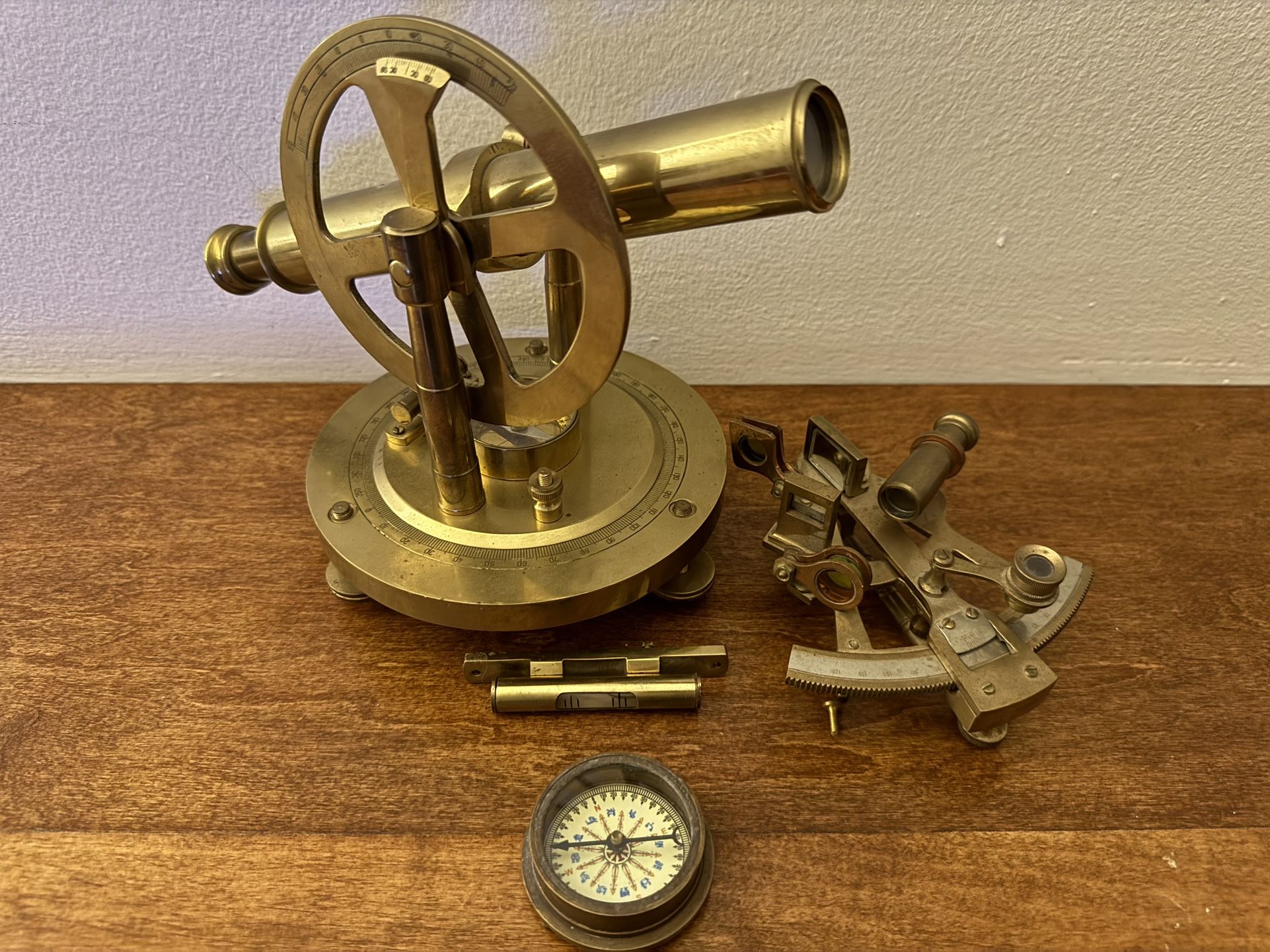 Vintage Maritime collectible items