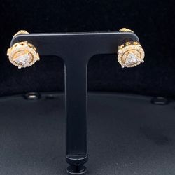 10k Gold With Moissanite Diamond Earing 