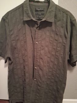 Banana Republic Men's Button-Down Shirt Size L