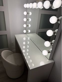 Vanity Set